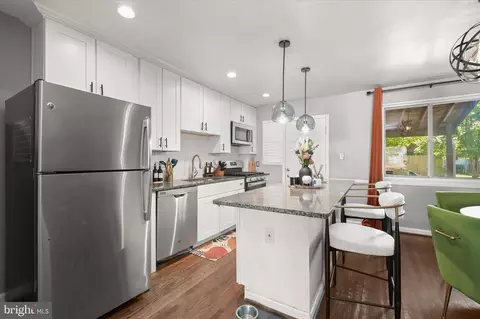 Kitchen - 1024 Wedgewood Rd, Baltimore, MD 21229 photo 3 of 3