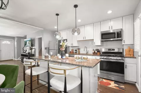 Kitchen - 1024 Wedgewood Rd, Baltimore, MD 21229 photo 1 of 3