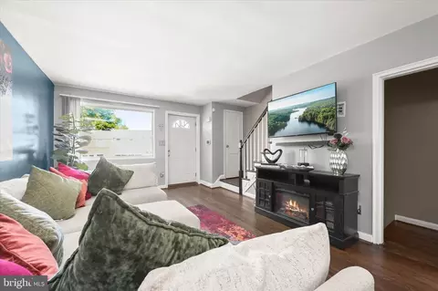 Other - 1024 Wedgewood Rd, Baltimore, MD 21229 photo 3 of 9
