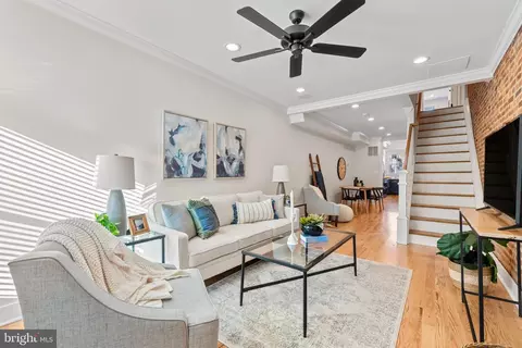 109 S Clinton St, Baltimore, MD 21224