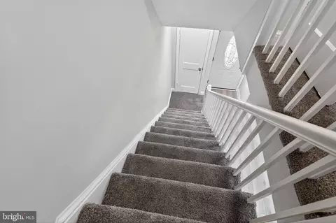 Entry Way - 4019 Bareva Rd, Baltimore, MD 21215 photo 8 of 12