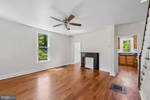 Living - 5702 Falls Rd, Baltimore, MD 21209 photo 1 of 5