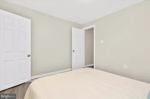 Bedroom - 535 E Fort Ave, Baltimore, MD 21230 photo 2 of 5