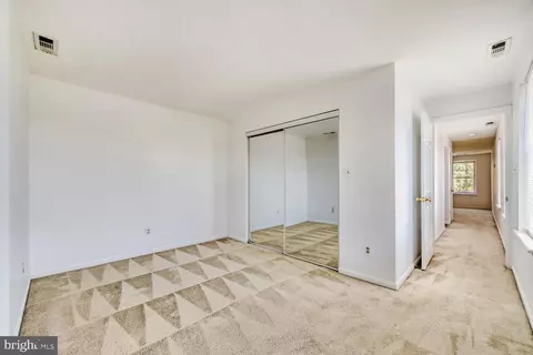 Bedroom - 730 S Hanover St #E, Baltimore, MD 21230 photo 2 of 3