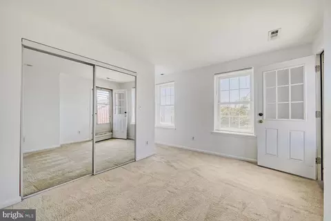 Bedroom - 730 S Hanover St #E, Baltimore, MD 21230 photo 1 of 3