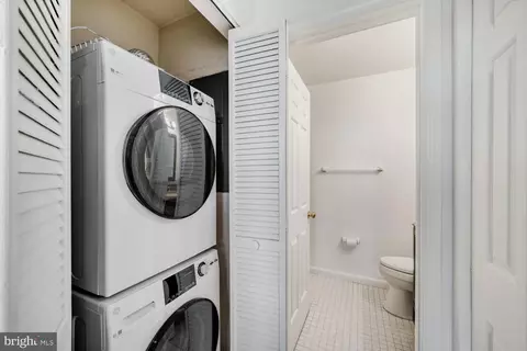 Other - 730 S Hanover St #E, Baltimore, MD 21230 photo 5 of 11