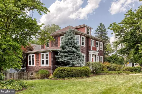 Exterior - 6004 Falls Rd, Baltimore, MD 21209 photo 2 of 13