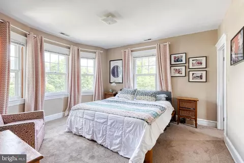 Bedroom - 6004 Falls Rd, Baltimore, MD 21209 photo 1 of 2