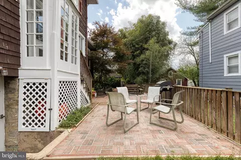Exterior - 6004 Falls Rd, Baltimore, MD 21209 photo 5 of 13
