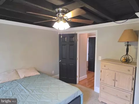 Bedroom - 628 Warner St, Baltimore, MD 21230 photo 6 of 6