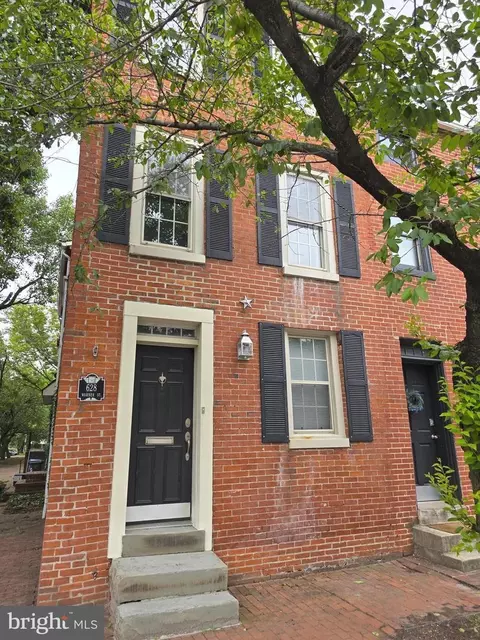 Exterior - 628 Warner St, Baltimore, MD 21230 photo 5 of 10