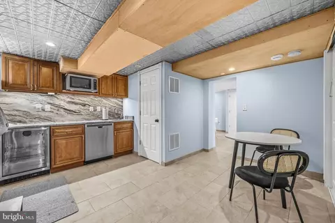 Other - 431 E Belvedere Ave, Baltimore, MD 21212 photo 7 of 9