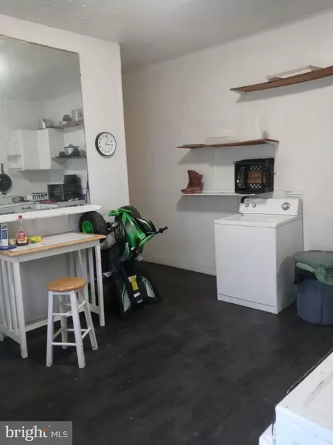 301 N Calhoun St, Baltimore, MD 21223