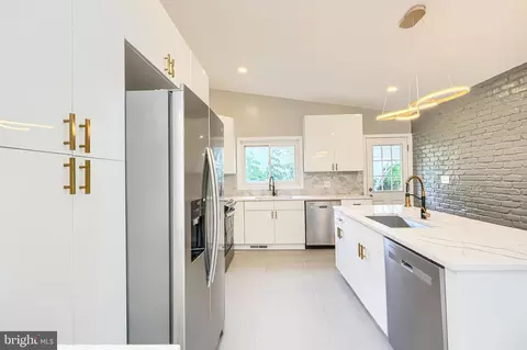 Kitchen - 6200 Ivymount Rd, Baltimore, MD 21209 photo 6 of 6