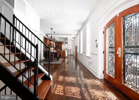 Entry Way - 3218 Hudson St, Baltimore, MD 21224 photo 1 of 5