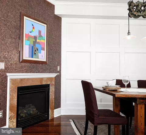 Dining - 3218 Hudson St, Baltimore, MD 21224 photo 3 of 3