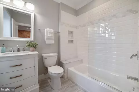 Bath - 3425 Odonnell St, Baltimore, MD 21224 photo 1 of 5