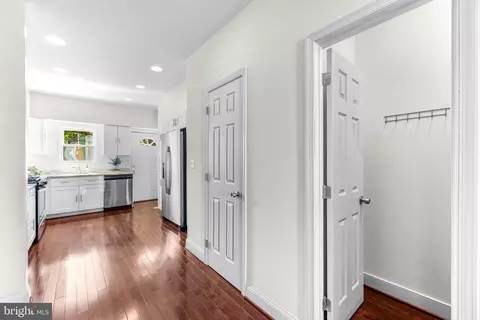 Entry Way - 2630 Miles Ave, Baltimore, MD 21211 photo 5 of 6