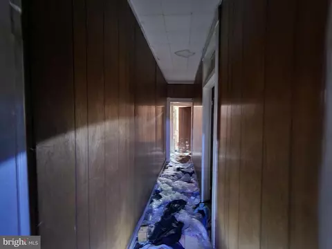 Entry Way - 1613 E Lafayette Ave, Baltimore, MD 21213 photo 6 of 6