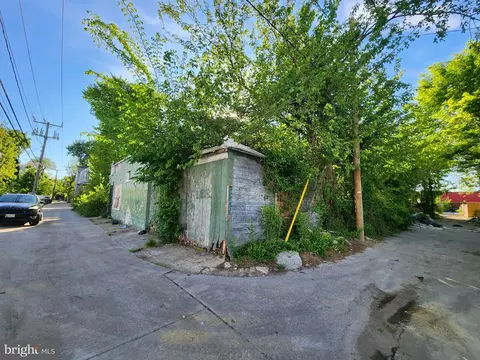 5224 Cuthbert Ave, Baltimore, MD 21215 photo 4