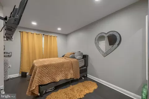 Bedroom - 2908 Clearview Ave, Baltimore, MD 21234 photo 1 of 1