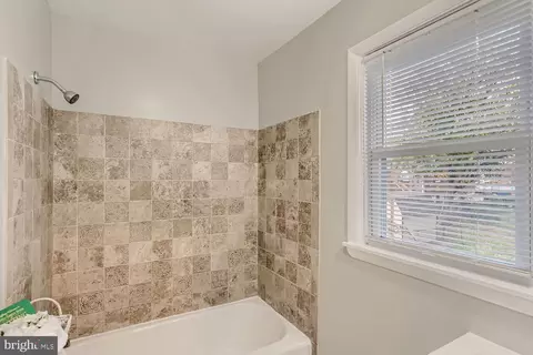 Bath - 2908 Clearview Ave, Baltimore, MD 21234 photo 2 of 2