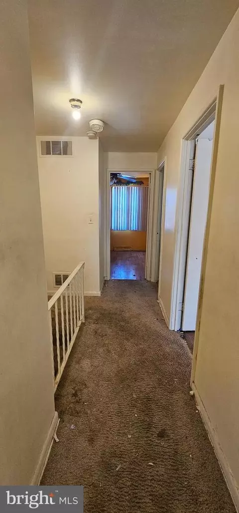 Entry Way - 5526 Bucknell Rd, Baltimore, MD 21206 photo 4 of 4