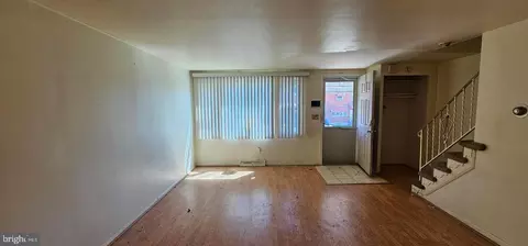 Living - 5526 Bucknell Rd, Baltimore, MD 21206 photo 1 of 1