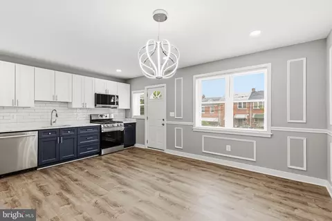 Entry Way - 1411 Kenhill Ave, Baltimore, MD 21213 photo 3 of 13