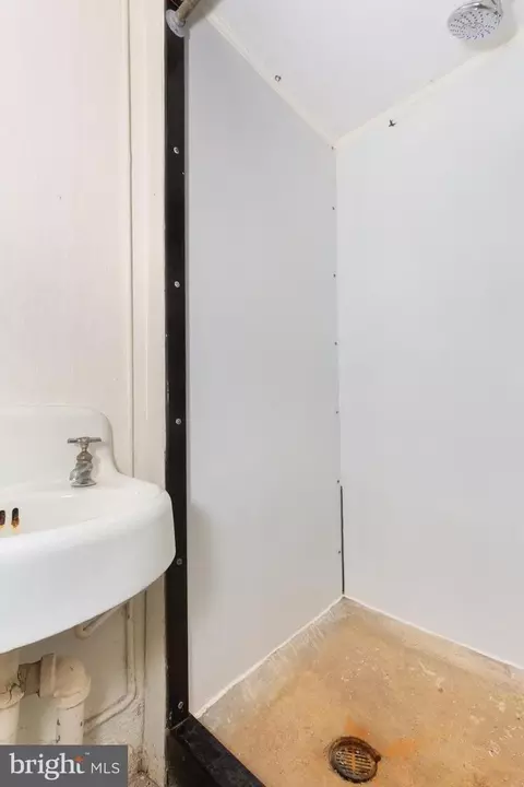 323 Broadmoor Rd, Baltimore, MD 21212 photo 27