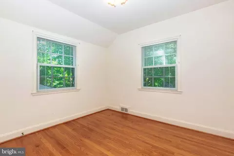 323 Broadmoor Rd, Baltimore, MD 21212 photo 17
