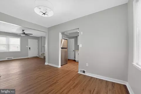 Entry Way - 1015 Witherspoon Rd, Baltimore, MD 21212 photo 1 of 8