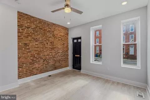 Living - 1748 S Hanover St, Baltimore, MD 21230 photo 2 of 4