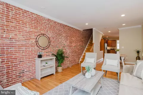 Living - 3013 Eastern Ave, Baltimore, MD 21224 photo 2 of 4