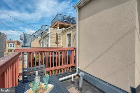 Exterior - 3013 Eastern Ave, Baltimore, MD 21224 photo 4 of 5