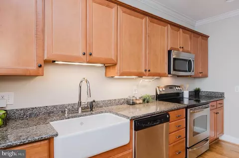 Kitchen - 3013 Eastern Ave, Baltimore, MD 21224 photo 4 of 4