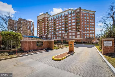 3801 Canterbury Rd #506, Baltimore, MD 21218