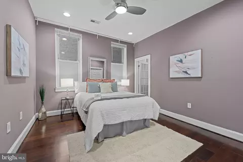 Bedroom - 12 E Mount Vernon Pl #102, Baltimore, MD 21202 photo 4 of 6