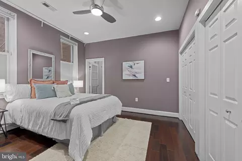 Bedroom - 12 E Mount Vernon Pl #102, Baltimore, MD 21202 photo 3 of 6