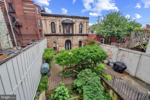 Exterior - 12 E Mount Vernon Pl #102, Baltimore, MD 21202 photo 1 of 5