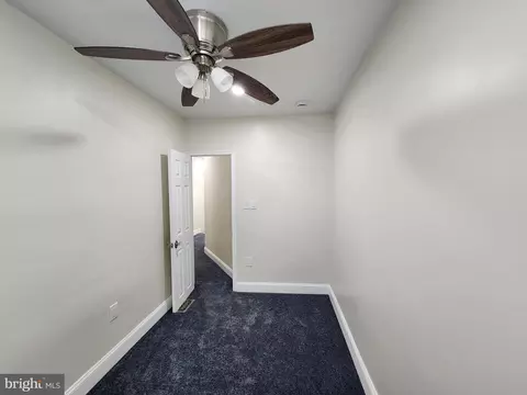 Entry Way - 2005 Ridgehill Ave, Baltimore, MD 21217 photo 5 of 9
