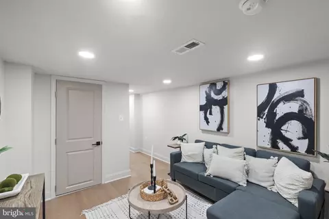 Other - 124 N Mount St, Baltimore, MD 21223 photo 2 of 9