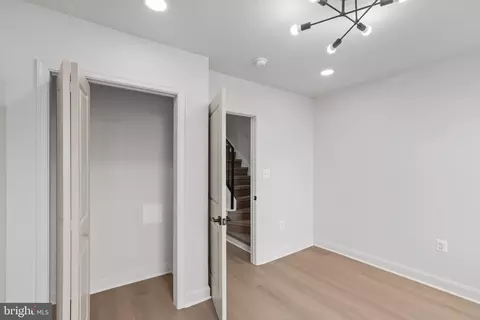 Entry Way - 124 N Mount St, Baltimore, MD 21223 photo 11 of 14
