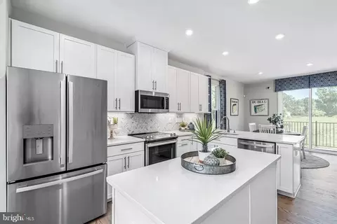 Kitchen - 2248 Wenburn St, Baltimore, MD 21230 photo 6 of 6