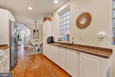 Kitchen - 128 W Ostend St, Baltimore, MD 21230 photo 1 of 1
