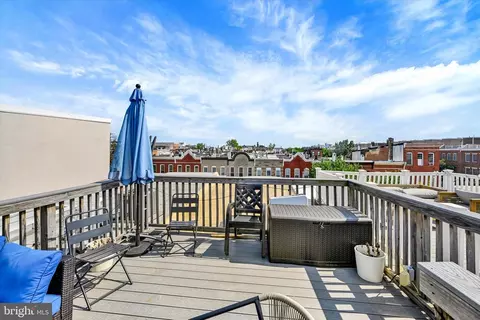 Exterior - 128 W Ostend St, Baltimore, MD 21230 photo 3 of 6