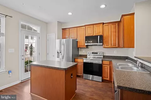Kitchen - 722 S Macon St, Baltimore, MD 21224 photo 1 of 4