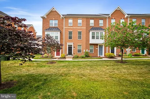 Exterior - 722 S Macon St, Baltimore, MD 21224 photo 2 of 7