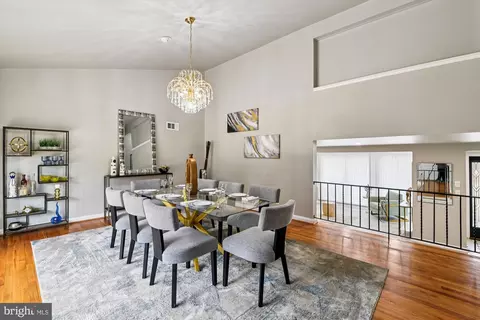 Dining - 3309 Olympia Ave, Baltimore, MD 21215 photo 4 of 5