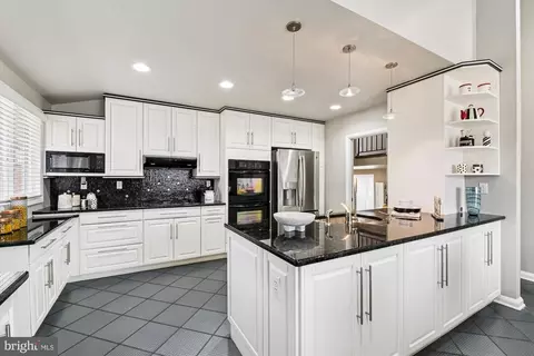 Kitchen - 3309 Olympia Ave, Baltimore, MD 21215 photo 7 of 8